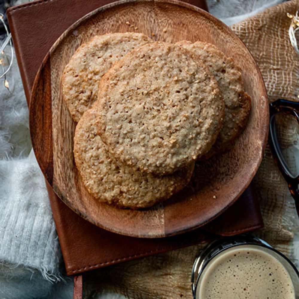 Old--Fashioned-Iced-Oatmeal-Cookies