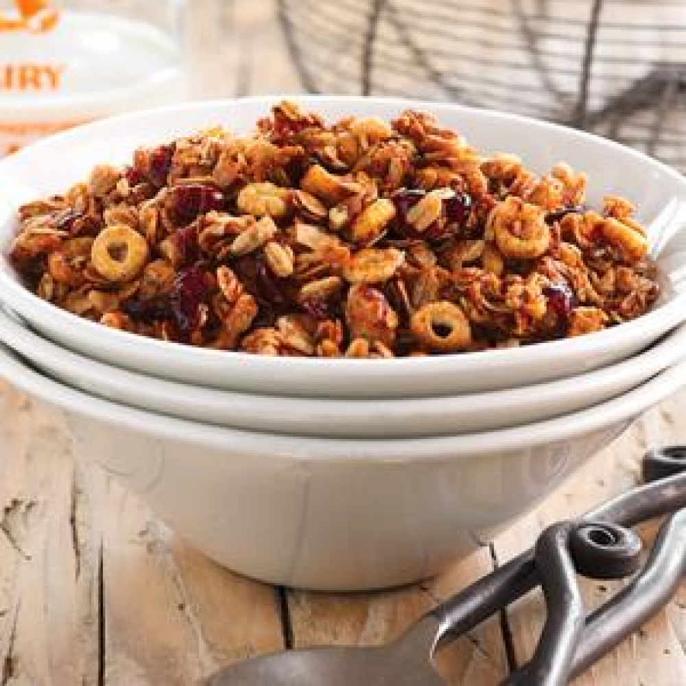 multi-grain-maple-granola