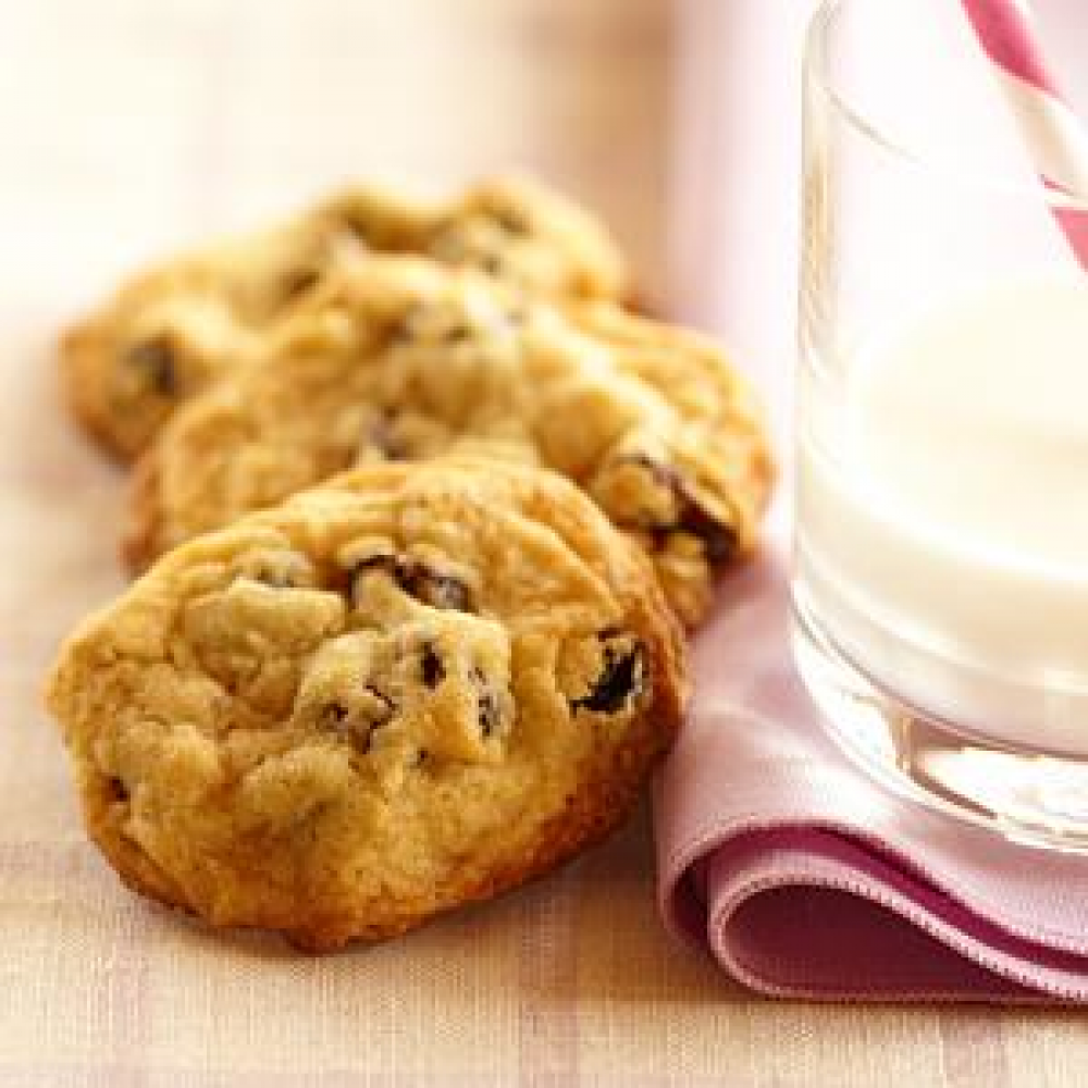 raisin-walnut-cookies